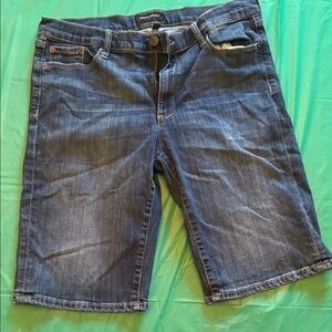 Banana Republic Bermuda  Blue Jean Shorts Size 12/31